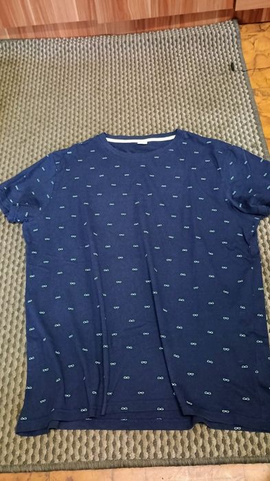 Koszulka okulary L tshirt granat nietuzinkowa