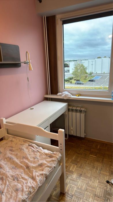 Pokój w mieszkaniu 3 osobowym