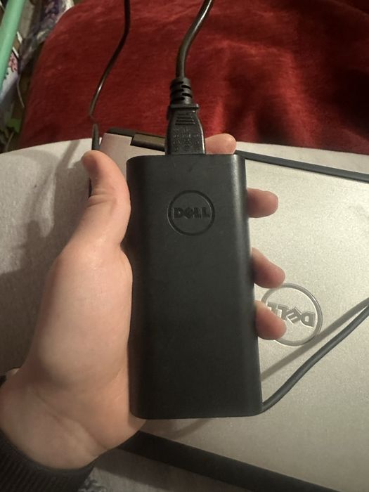 Ноутбук dell продам