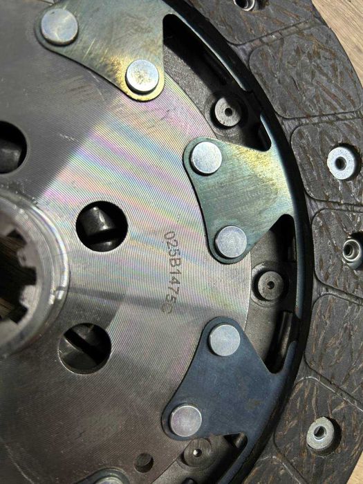 Продам комплект сцепления BMW 316TI E46 N42B18 МКПП