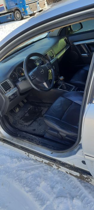 Продам опель викт