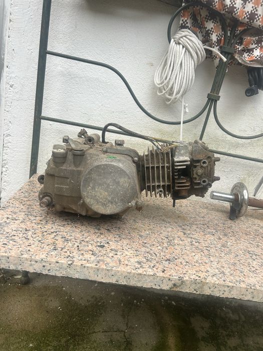 Motor pit bike 140cc