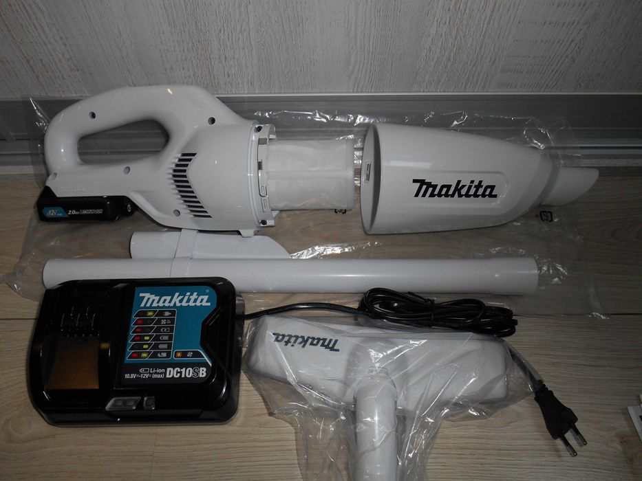 NOWY odkurzacz MAKITA 3 biegi, oswietlenie LED, bateria, ladowarka