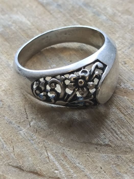 Stara srebrna obrączka pierścionek ażur . Vintage