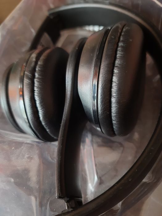 Бездротові Bluetooth навушники Borofone B04 чорні