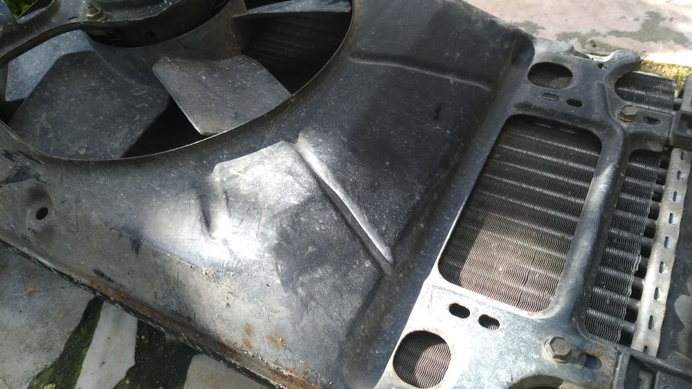 Termoventilador e Radiador Volkswagen Polo Classic 1998