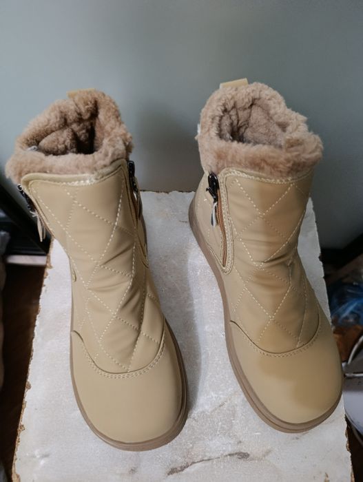 Продам нові жіночі черевики