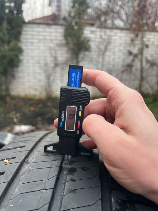 Шини 225/70R15c Kleber 25рік резина