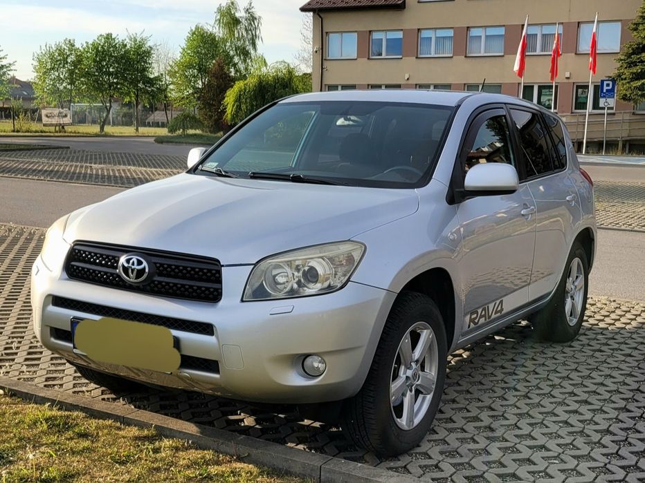 Toyota RAV4 LPG bezwypadkowy