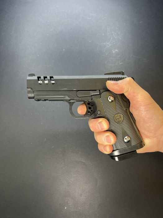 Металевий іграшковий пістолет S&W M1911 - Vigor V15