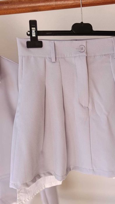 Conjunto roupa formal e diferente