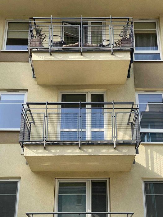 Kawalerka z balkonem, Piaseczno, ul. Pawia – bezpośrednio