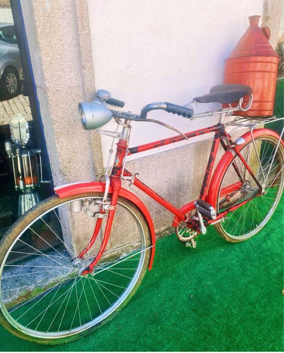 Bicicleta antiga -Diversas