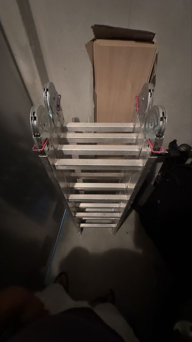 Escada telescópica 4x4