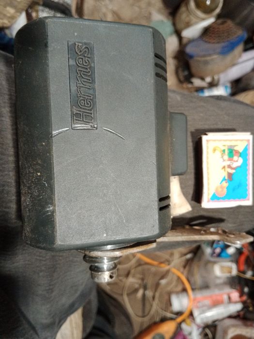 Электропривод швейной машинки Hermes СССР
Додано: 21.11.2019, 21:01