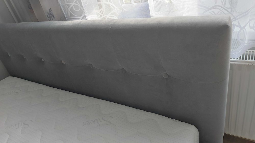 Łóżko do sypialni