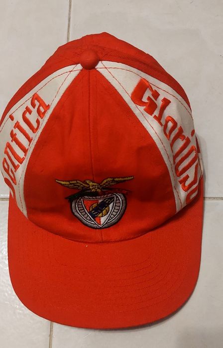 Bone do Benfica antigo