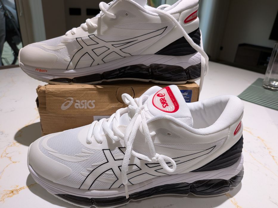 Sapatilha ASICS quantum 360