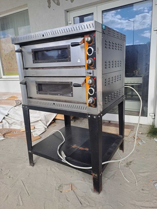 Piec do pizzy, duży, profesjonalny, podwójny, 4x35.