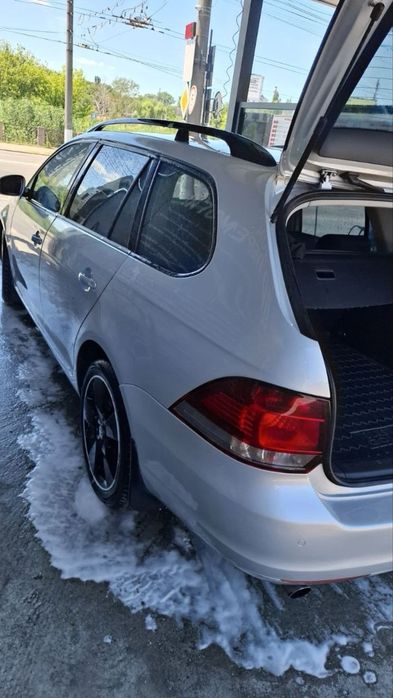 Volkswagen Golf VI 1.6 TDI, механічна КПП