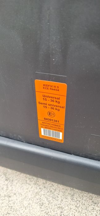 Britax Romer Kidfix III S 15-36 kg.  Isofix.