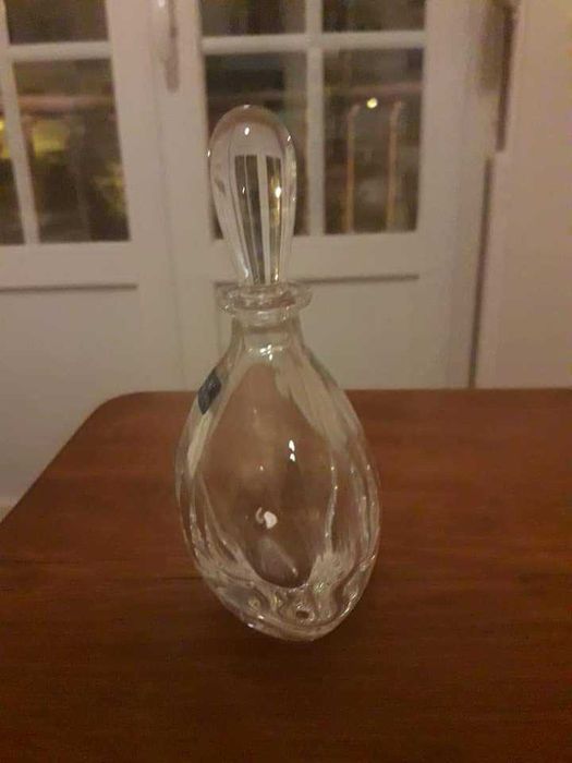 Frasco de perfume em Cristal Atlantis - novo ainda embalado