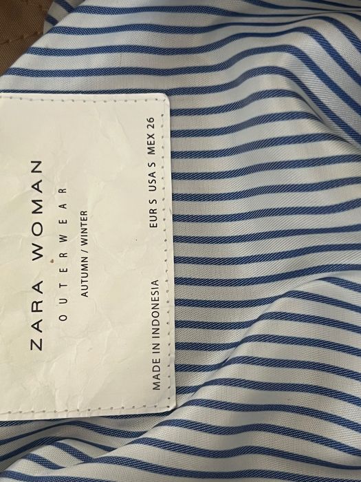 Пальто для дитини осіння