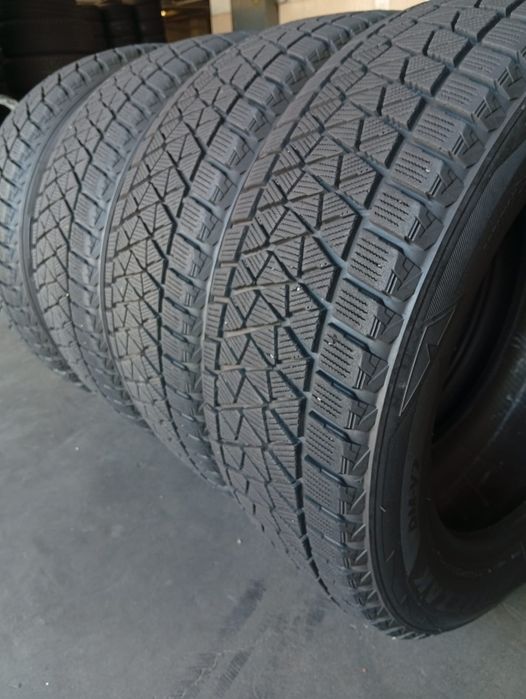 Bridgestone Blizzak DM-V2 R18 225/60 100S зимові шини 24рік комплект Японія виробник 8мм