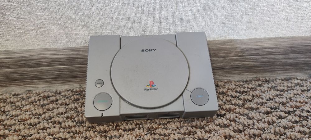 PS classic в идеальном состоянии