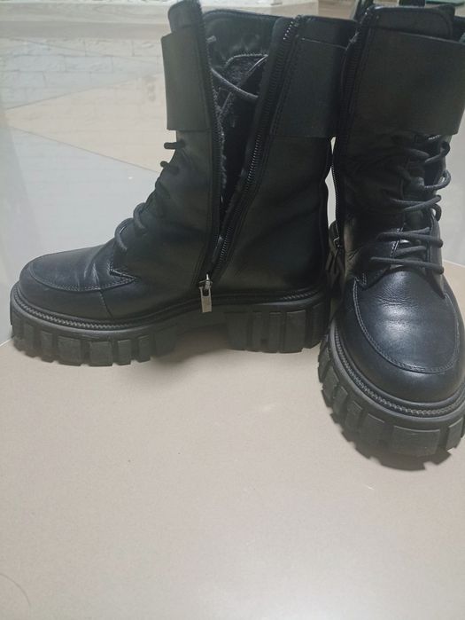 Зимові шкіряні чобітки