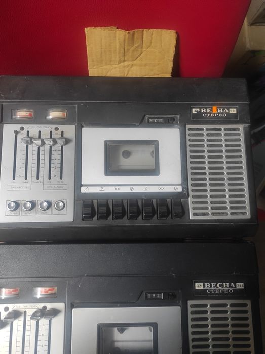 Магитофоны Весна 211,весна 310-с,магнитофон Nova