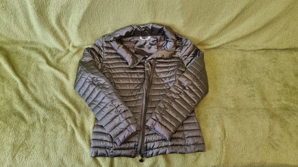 Куртка жіноча демісезонна