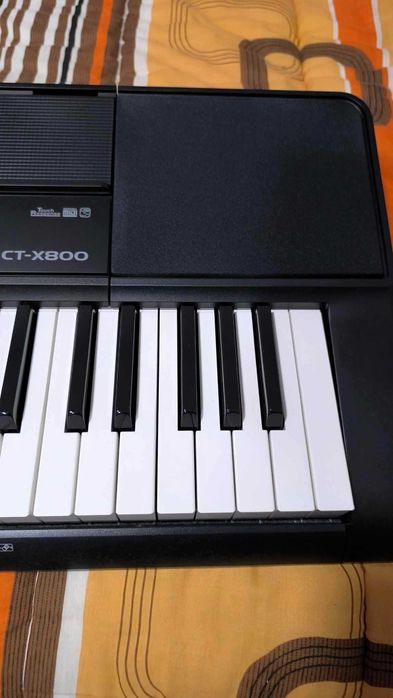 Teclado Casio CT-X800 – 61 Teclas – Em Excelentes Condições