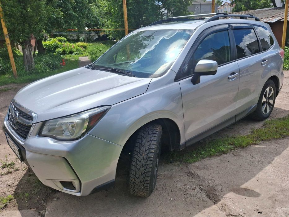 Subaru Forester 2016 рік
