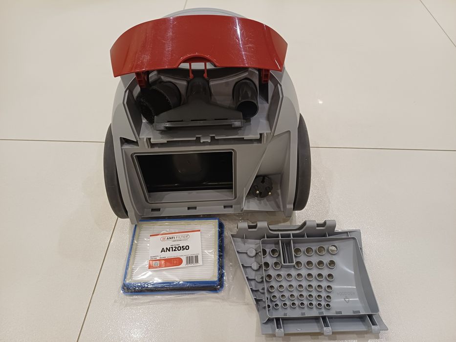 Jak nowy Zelmer Odyssey 1700W + Gratis!