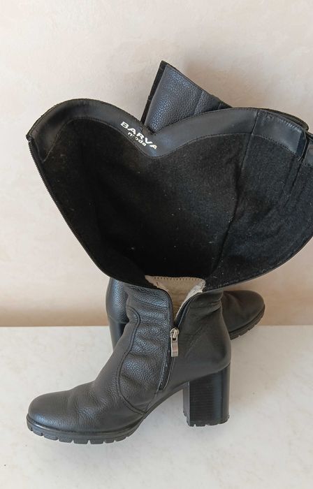 Чоботи жіночі 39 р.