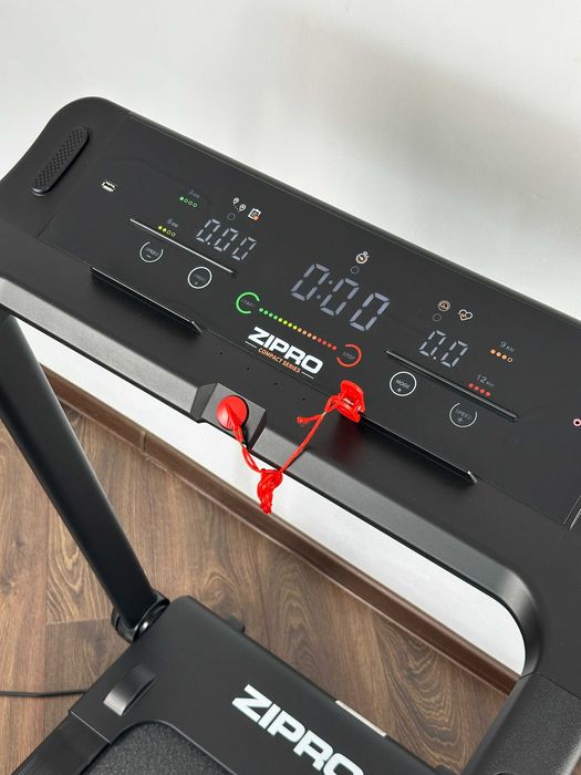 Продам бігову доріжку Zipro Pacto iConsole+