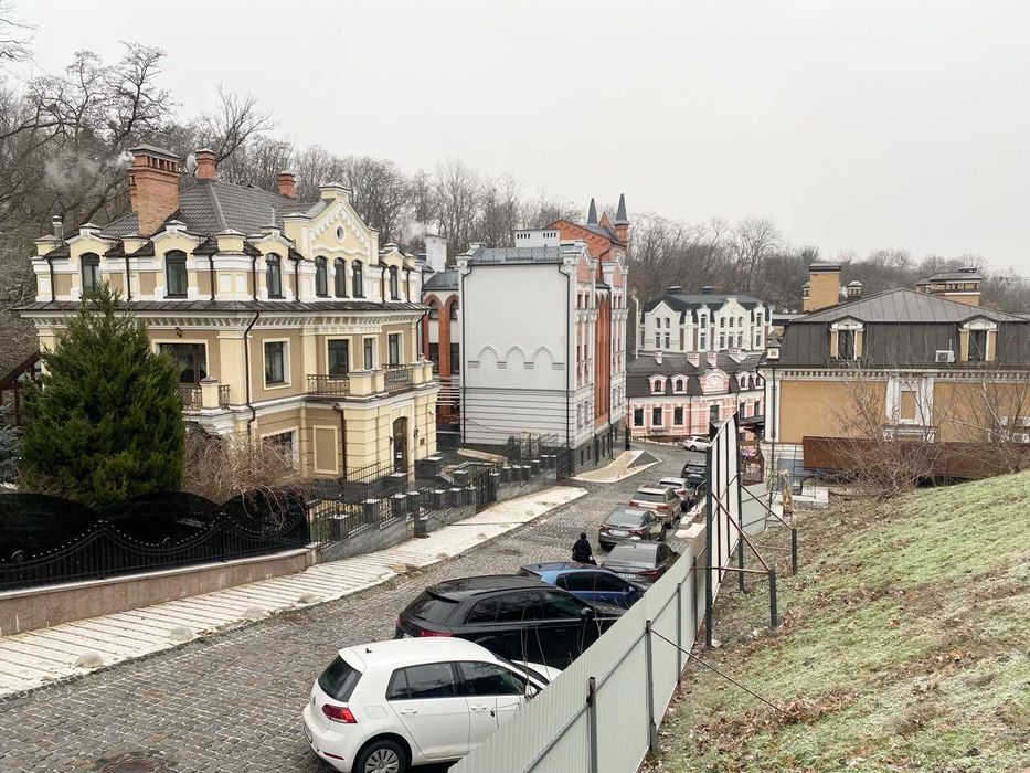 Продаж 6к.кв. по вул.Гончарна 5а