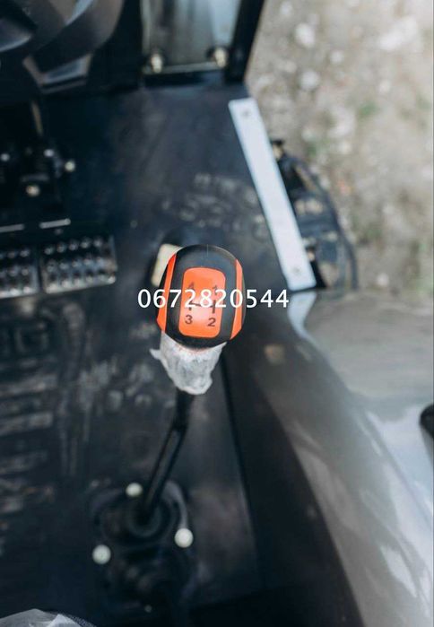Трактор Скаут ТЕ 504 Реверс Рівна підлога Гума-Armour Доставка Кредит