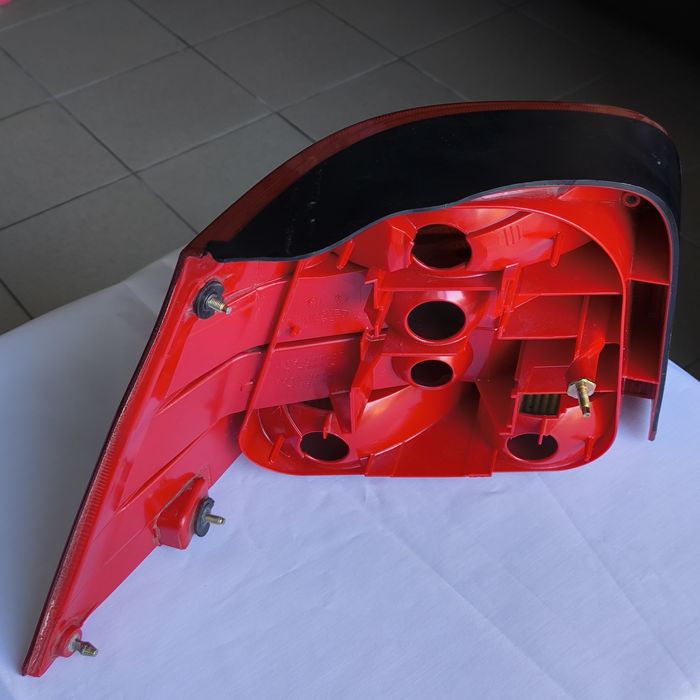 Farolins traseiros VW Golf 4 Pacific TDI GTI V6 R32