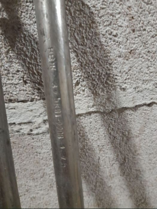 Тени з нержавіючої сталі