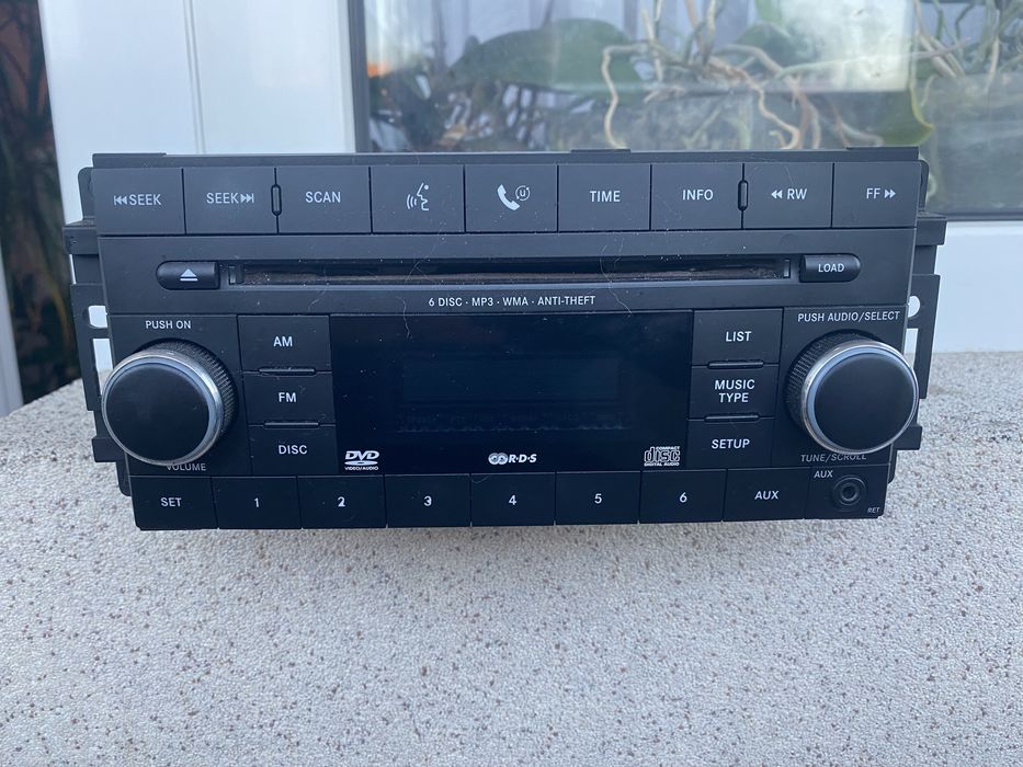 Автомагнітола Dodge Caliber 2009