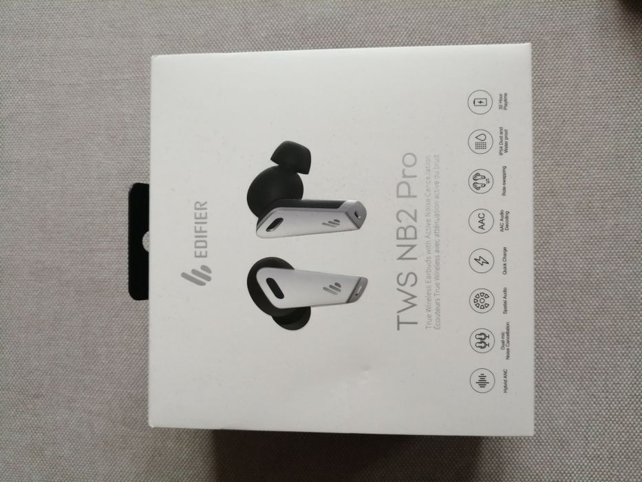 Bezprzewodowy zestaw słuchawkowy Bluetooth 5.0 Edifier 028448