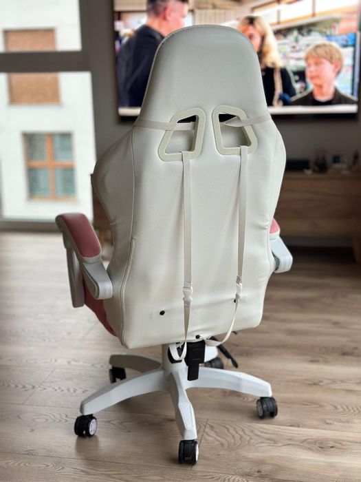 Fotel Hell's Chair Rainbow Candy Różowy Pink