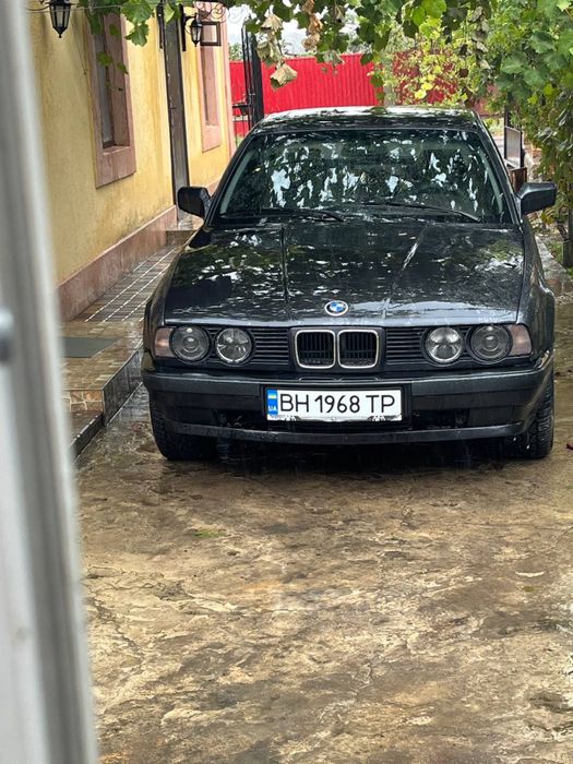 бмв е34 м50б20              .