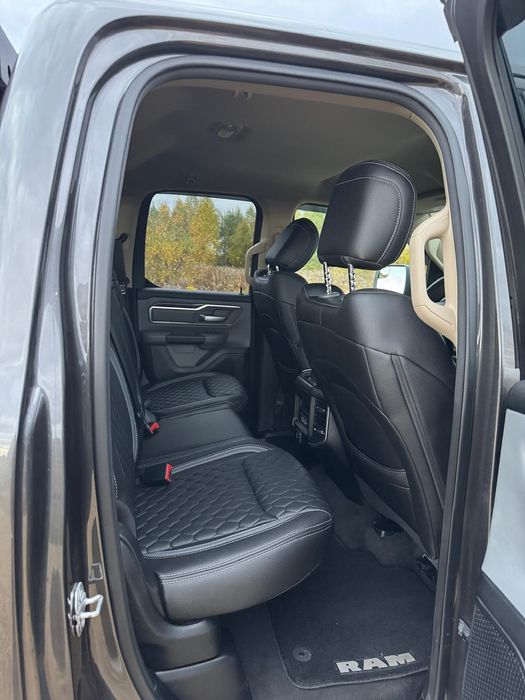 Dodge RAM 1500  5.7 hemi