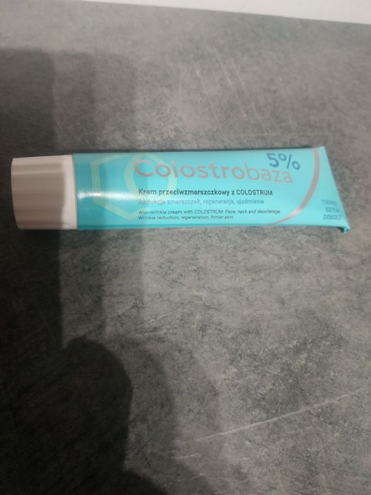 Colostrobaza Krem przeciwzmarszczkowy