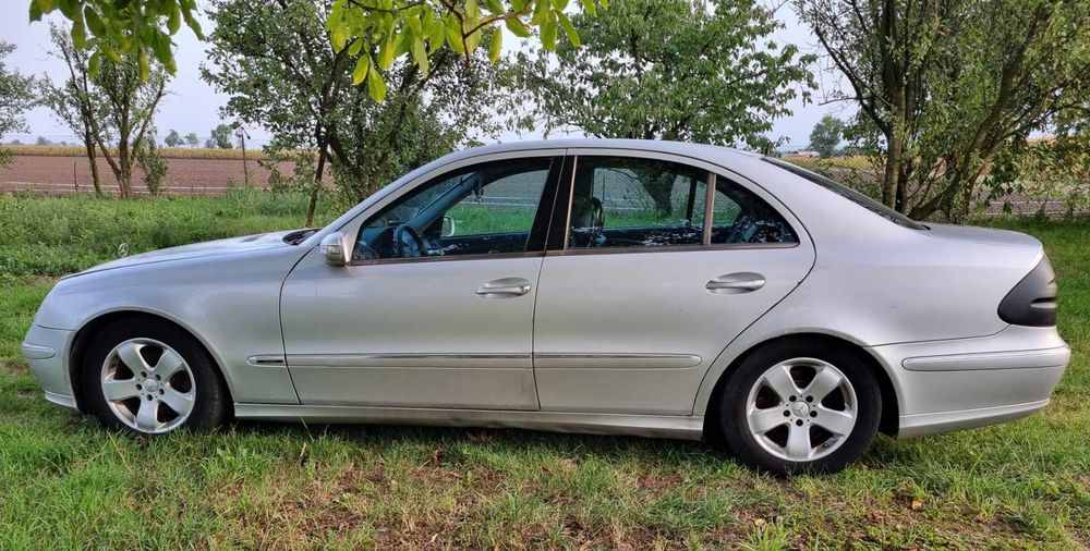 Mercedes w211, E klasa