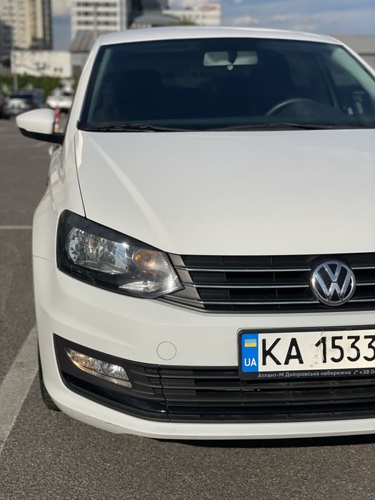Volkswagen polo 2019 рік