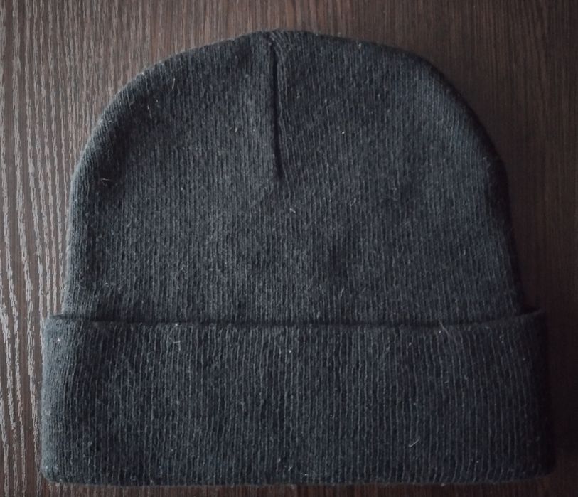 Новая спортивная шапка